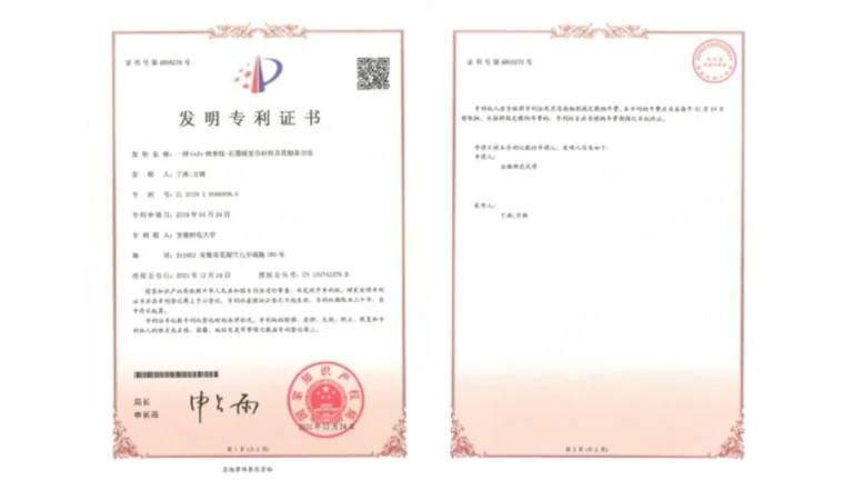 A method for preparing CoTe nanowire-graphene composite material