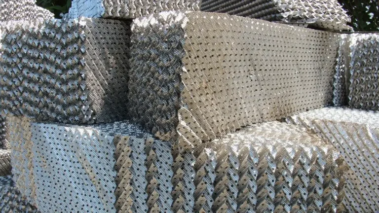 What Is Structured Packing?